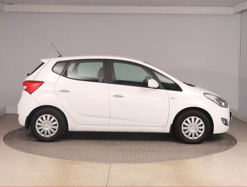 Hyundai ix20 (2017) 1.4 CVVT, ČR,1.maj, Serv.kniha - fotka 6 z 15