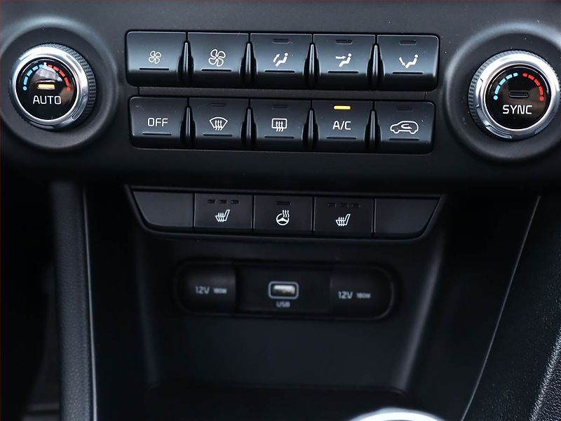 Kia Sportage (2021) 1.6 CRDi - fotka 15 z 18