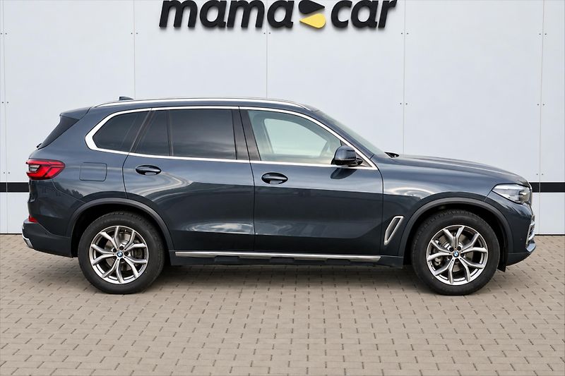 BMW X5 xDrive 195kW SERVISNÍ KNIHA ČR - fotka 7 z 17