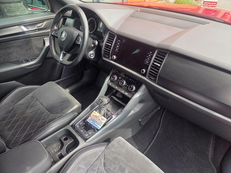Škoda Kodiaq (2018) 2.0 TSI 4x4 SPORTLINE - fotka 5 z 10