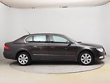 Škoda Superb (2009) Ambiente 2.0 TDI, Xenony - náhled 6