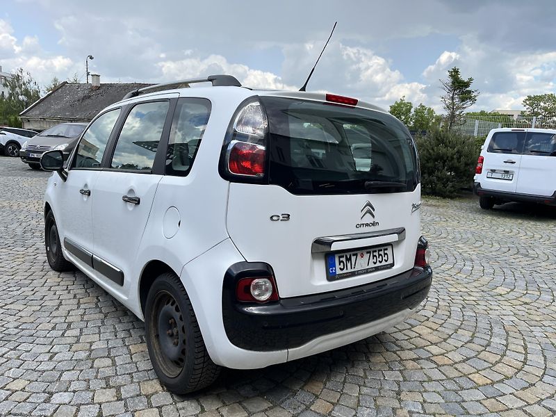 Citroën C3 Picasso - fotka 3 z 16