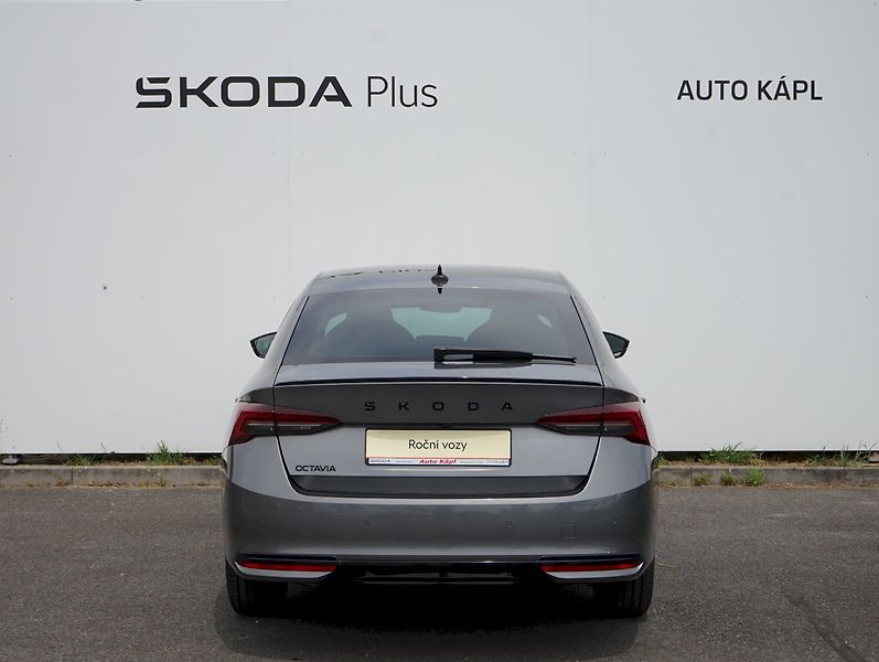 Škoda Octavia (2025) TSI 110 kW Sportline - fotka 4 z 34