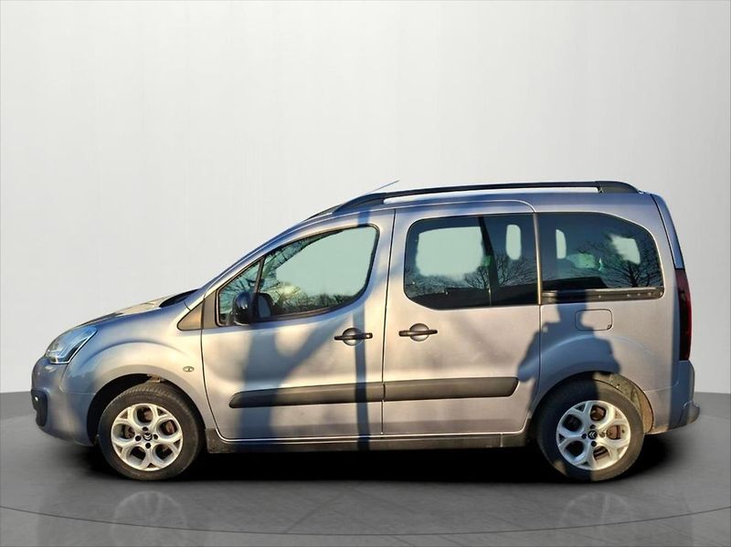 Citroën Berlingo 1,6 HDi 73 Kw 5 míst ČR DPH - fotka 3 z 15