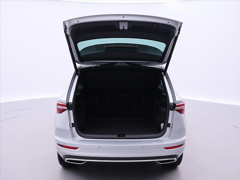 Škoda Karoq 2,0 TDI Sportline 4x4 DSG 1.ma - fotka 9 z 47
