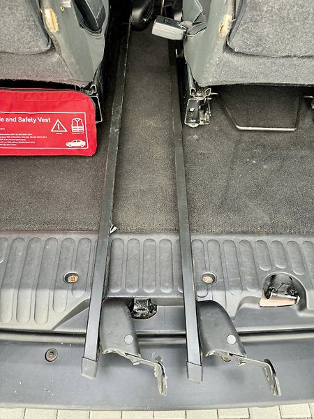 Renault Kangoo (2013) 1.5 dCI GRAND 7 míst - fotka 23 z 25