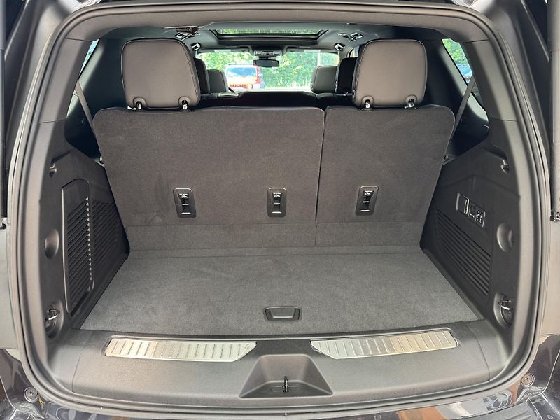 Chevrolet Tahoe RST 6,2 V8 - fotka 22 z 64