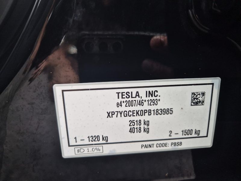 Tesla Model Y LONG RANGE DUAL MOTOR TZ 89 % - fotka 47 z 48