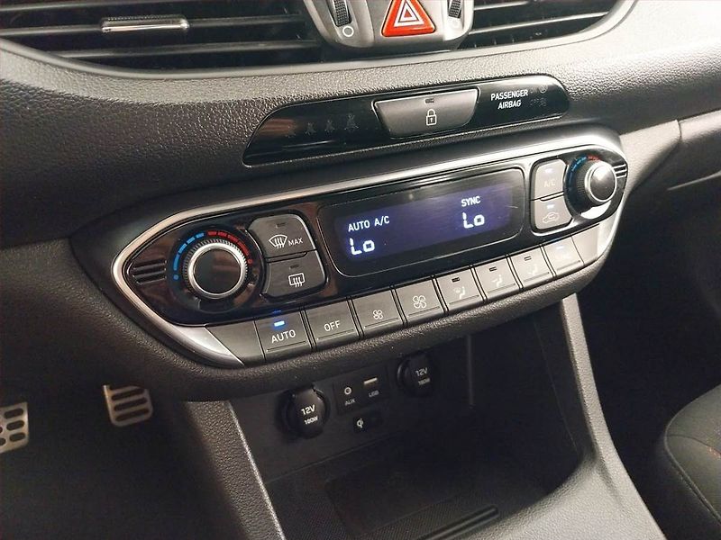 Hyundai i30 (2019) N-Line N Performance - fotka 13 z 20