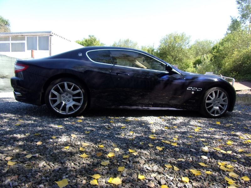 Maserati GranTurismo (2011) 4.7S 440PS V8 AUTOMAT 80 000KM - fotka 4 z 15