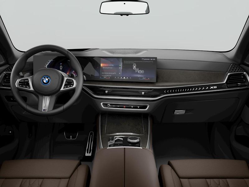 BMW X5 (2026) xDrive50e - fotka 8 z 10