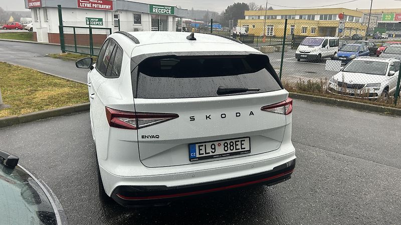 Škoda Enyaq (2025) RS 85 FL TČ MAXX - fotka 4 z 23