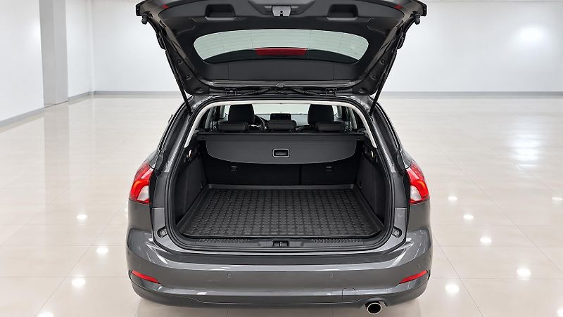 Ford Focus (2019) - fotka 4 z 20
