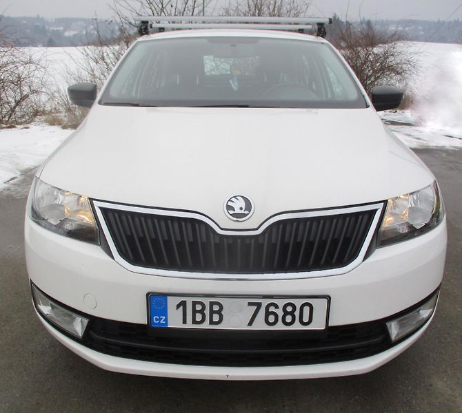 Škoda Rapid 1.2 TSi NOVÉ V ČR*L+Z PNEU - fotka 4 z 37