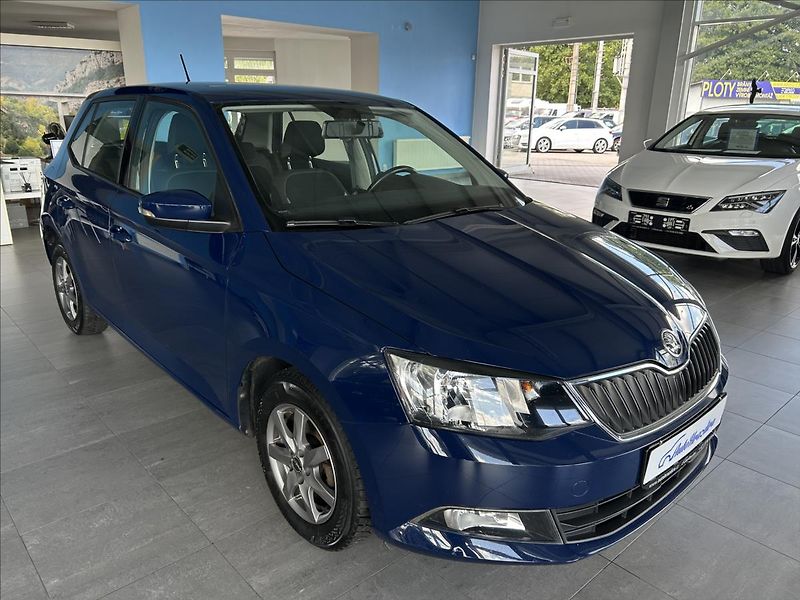 Škoda Fabia 1,2   TSI 66kW,SERVISKA,2.MAJ - fotka 1 z 20