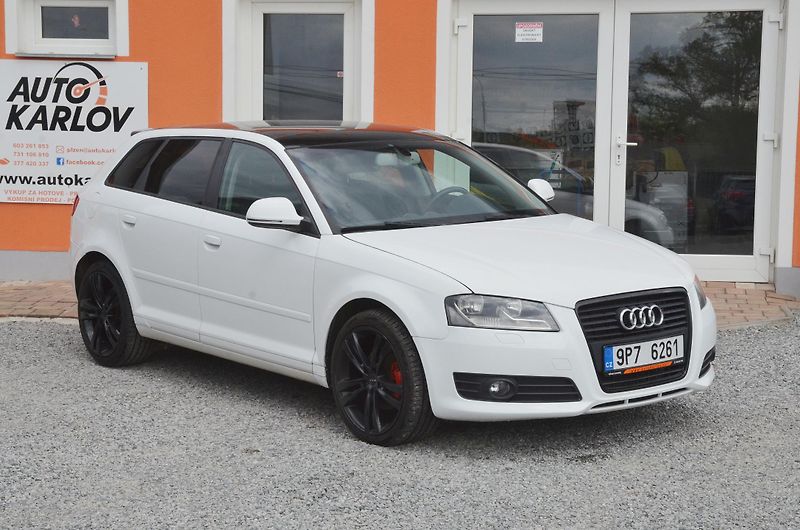 Audi A3 (2009) 2.0 TDi 103kW DSG PANORAMA - fotka 1 z 31