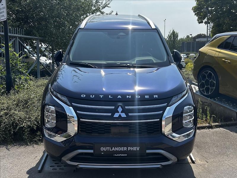 Mitsubishi Outlander (2026) 2.4 PHEV_  INTENSE - fotka 2 z 7