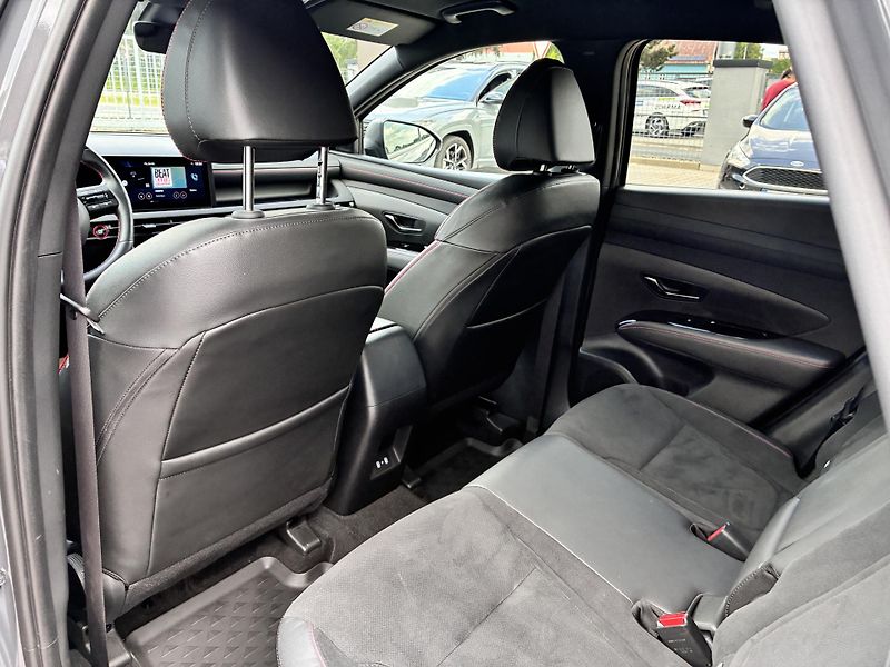 Hyundai Tucson 1.6T-GDi 118kW DCT N LINE DPH - fotka 12 z 33
