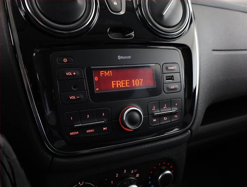 Dacia Dokker (2020) Stepway 1.5 Blue dCi, 5Míst - fotka 12 z 16