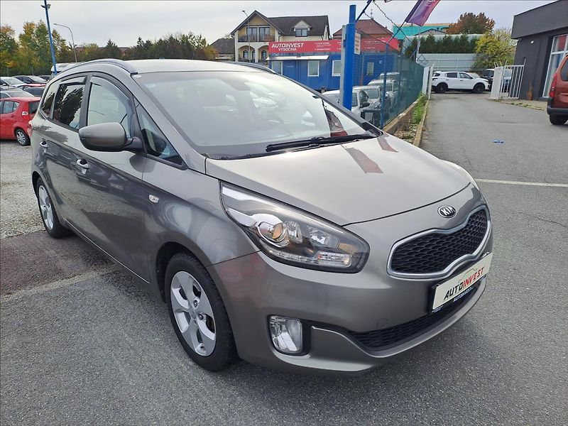 Kia Carens 1,7 CRDi SERVISKA,KOUPENO V CZ - fotka 2 z 16