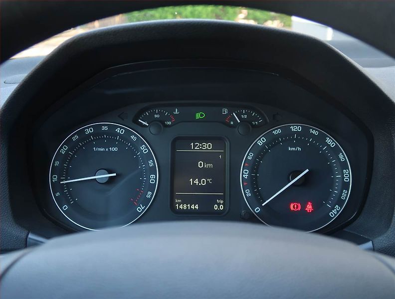 Škoda Octavia (2008) 1.6, po STK, servisované - fotka 11 z 17