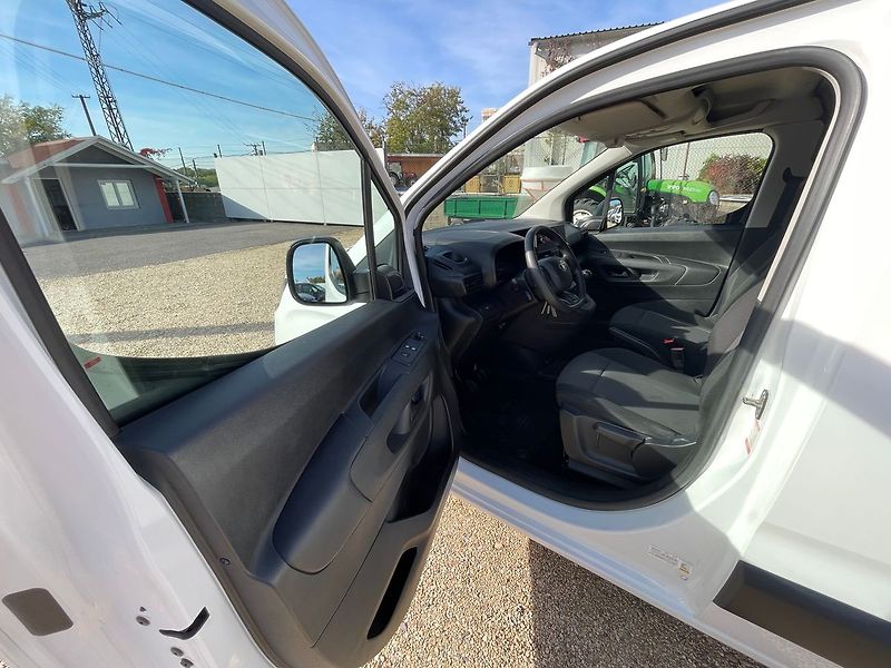 Toyota ProAce 1.5D-4D 75kW*L2H1*CZ*130tisKM - fotka 8 z 22