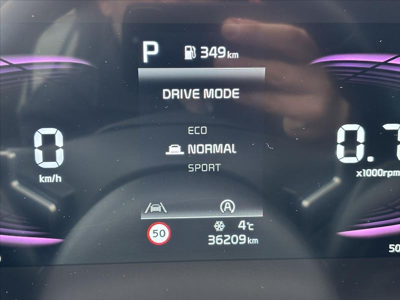 Kia Sportage 1,6 TGDI AT Exclusive ZÁRUKA - fotka 44 z 46