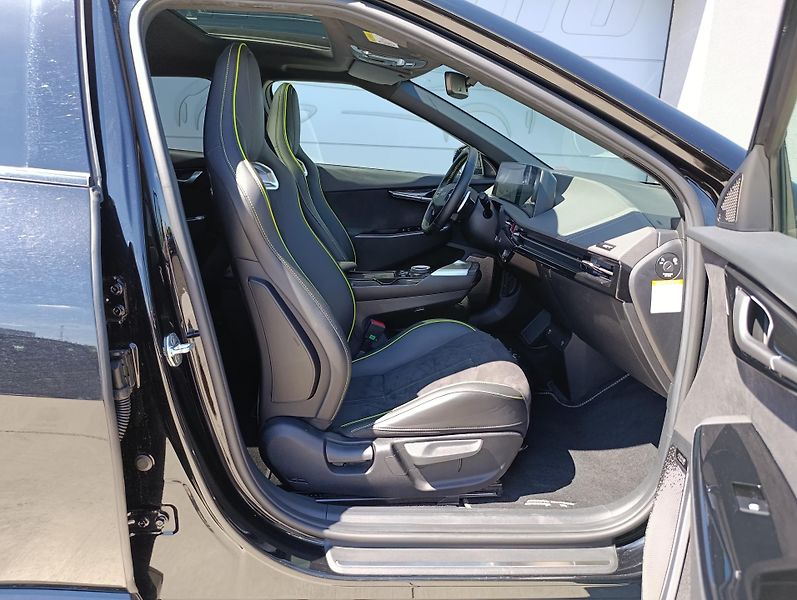 Kia EV6 GT 430kW 1. MAJITEL DPH - fotka 19 z 37