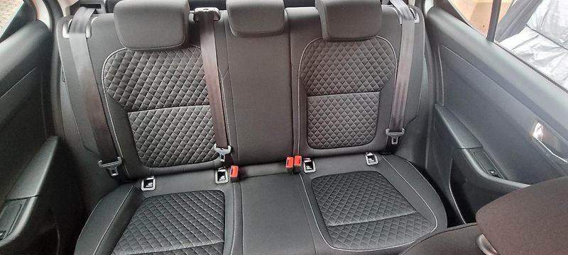 Škoda Fabia (2017) 3 1,2TSi 66kW benzín Drive - fotka 17 z 41