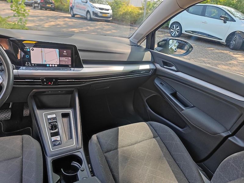 Volkswagen Golf (2022) golf 8 combi - fotka 12 z 24