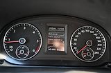 Volkswagen Touran 2.0TDI 103KW Match 7Míst 11/12 - náhled 17