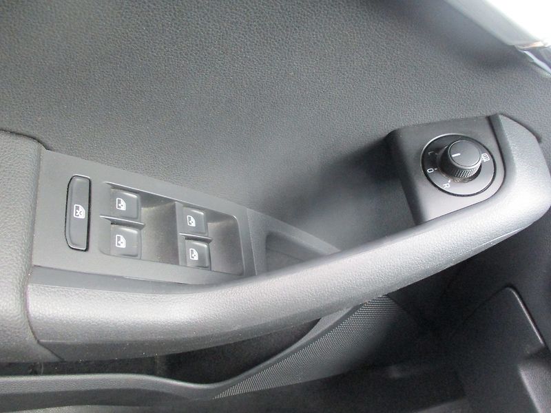 Škoda Octavia 2,0 TDi Drive DSG panorama - fotka 13 z 28