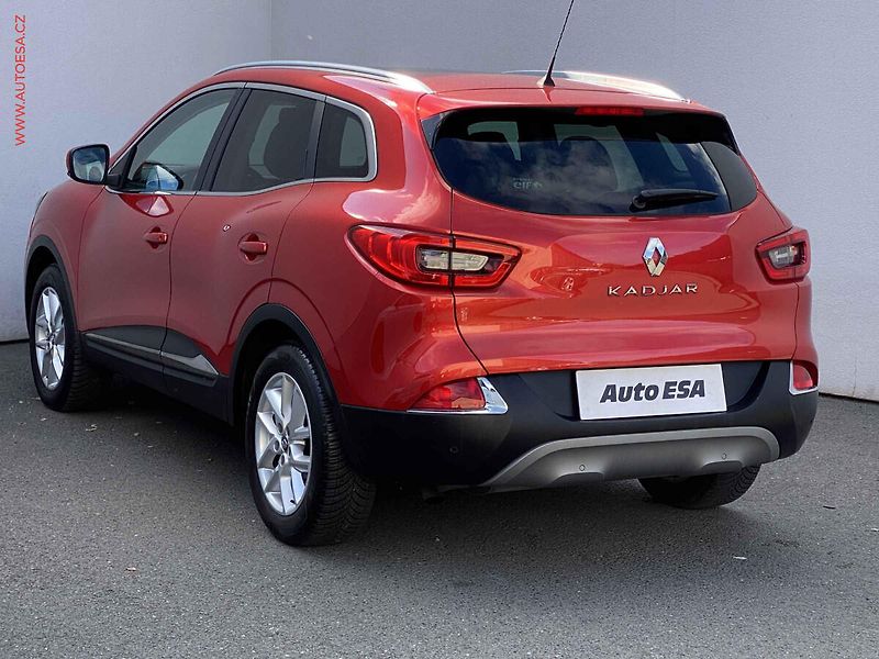 Renault Kadjar (2016) 1.2 TCe, Energy, panor - fotka 6 z 19