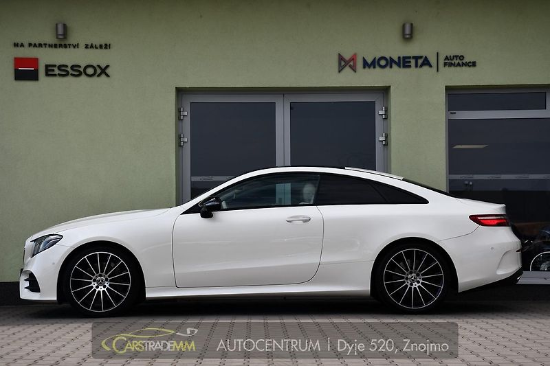 Mercedes-Benz Třídy E 400 4MATIC AMG ACC ČR HUD - fotka 2 z 53