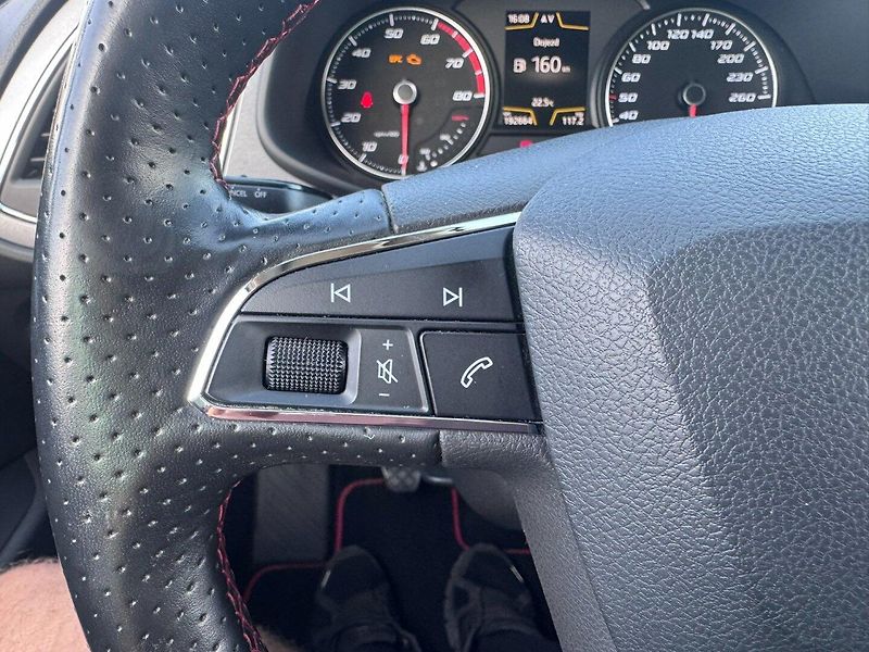 Seat Leon (2016) FR 1,4 TSI 110 KW 1. MAJITEL - fotka 31 z 50