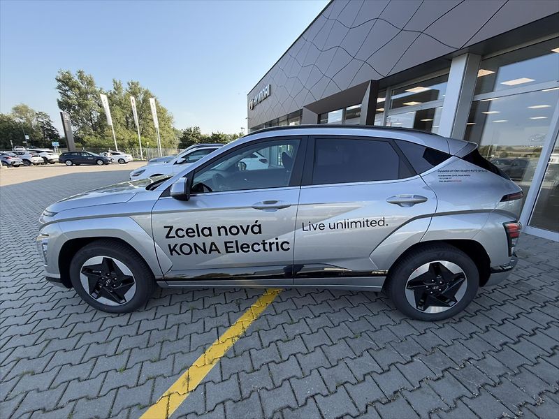 Hyundai Kona (2026) 0,0 EV 27 64,8  CZECH EDITION - fotka 2 z 12