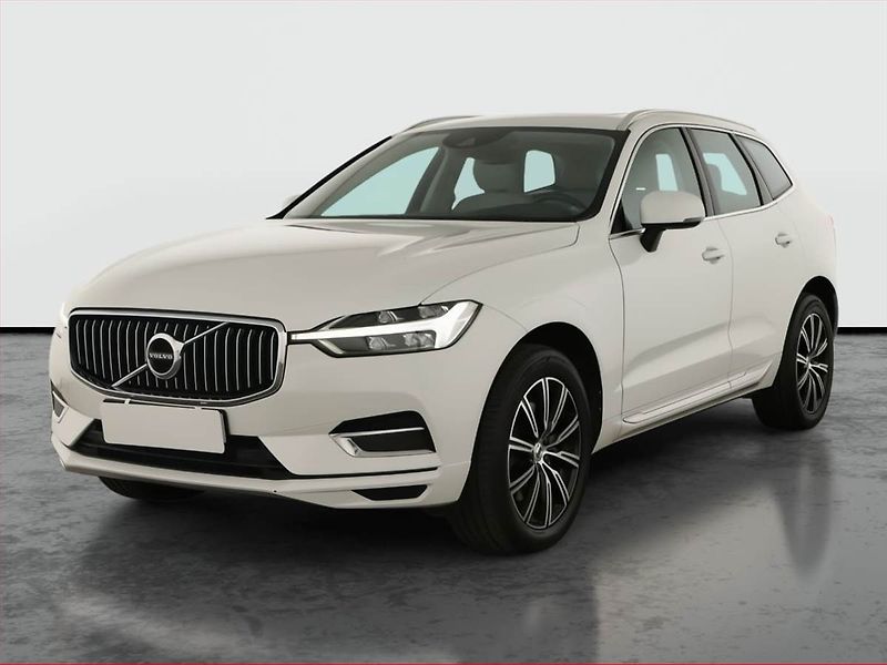 Volvo XC60 (2018) D4 AWD - fotka 2 z 27