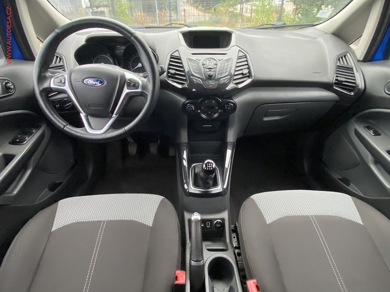 Ford EcoSport (2014) 1.0EB, Titanium - fotka 8 z 17