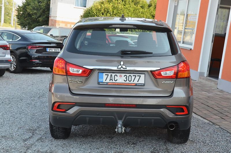 Mitsubishi ASX (2018) 1.6 MIVEC 86kW / ČR / TAŽNÉ - fotka 5 z 30