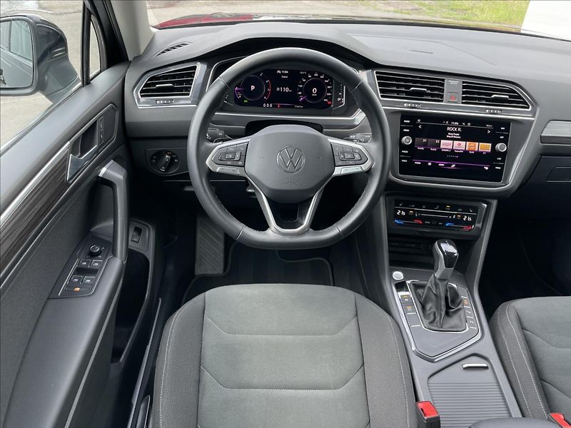 Volkswagen Tiguan Allspace 1,5 TSI DSG Elegance LED+ACC - fotka 7 z 23