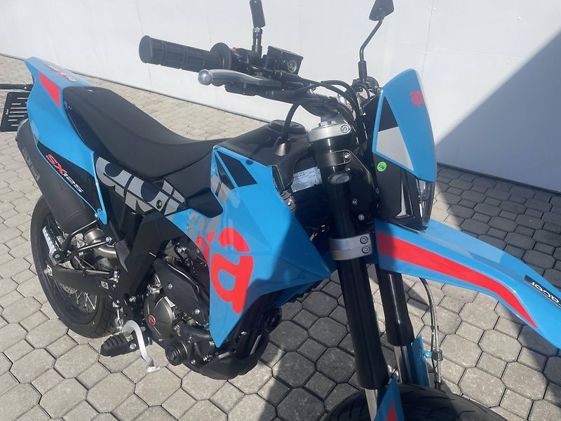 Aprilia (2026) SX 125 EU5+ - fotka 4 z 12
