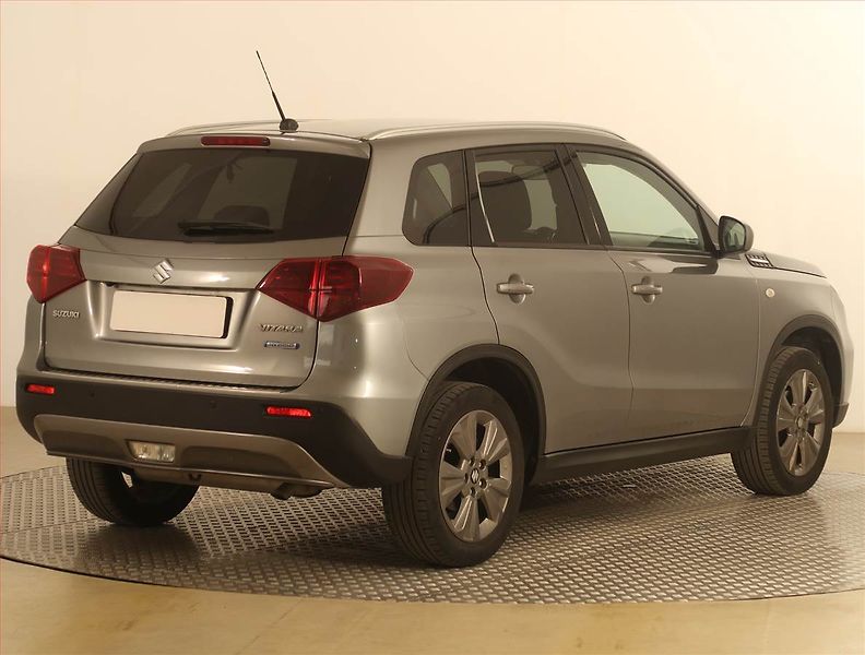 Suzuki Vitara (2023) Premium 1.4 BoosterJet - fotka 5 z 20