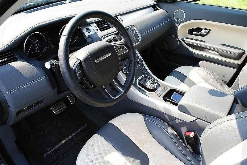 Range Rover Evoque.
