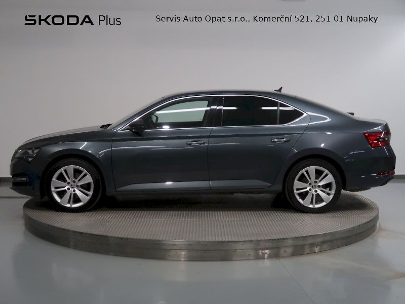 Škoda Superb (2019) STYLE 2.0TDI 140KW DSG 4x4 MAT - fotka 3 z 34