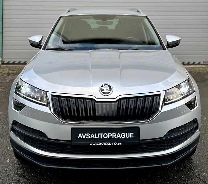 Škoda Karoq (2019) 1.6 TDI 2019 VELKY SERVIS - fotka 2 z 37