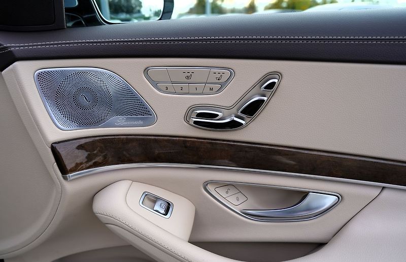 Mercedes-Benz Třídy S 350d Long 4Matic/AMG/ČR/DPH - fotka 21 z 41