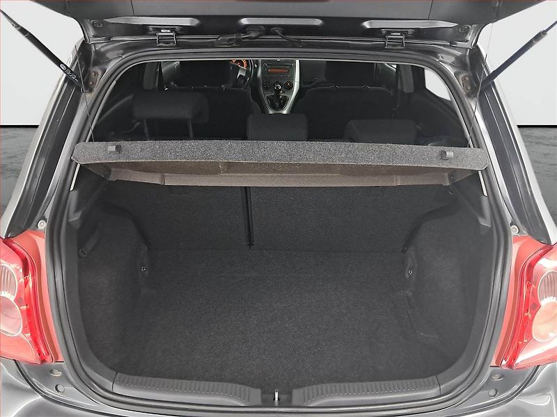 Toyota Auris (2007) 1.6 Dual VVT-i, nová STK - fotka 13 z 16