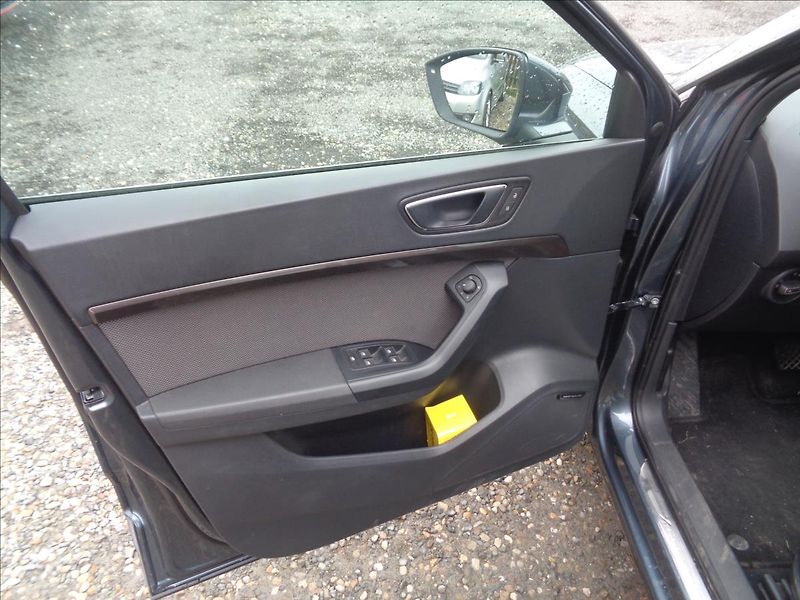 Seat Ateca 2,0 - fotka 13 z 22