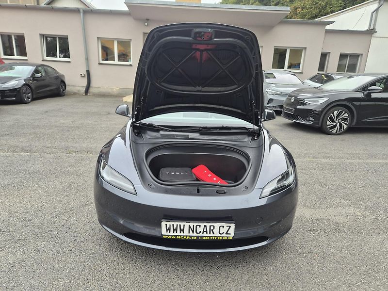 Tesla Model 3 LONG RANGE DUAL MOTOR SOH 93,5 - fotka 18 z 48