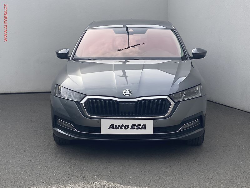 Škoda Octavia (2021) 2.0 TDi, ČR, Style, DSG. LED - fotka 2 z 21